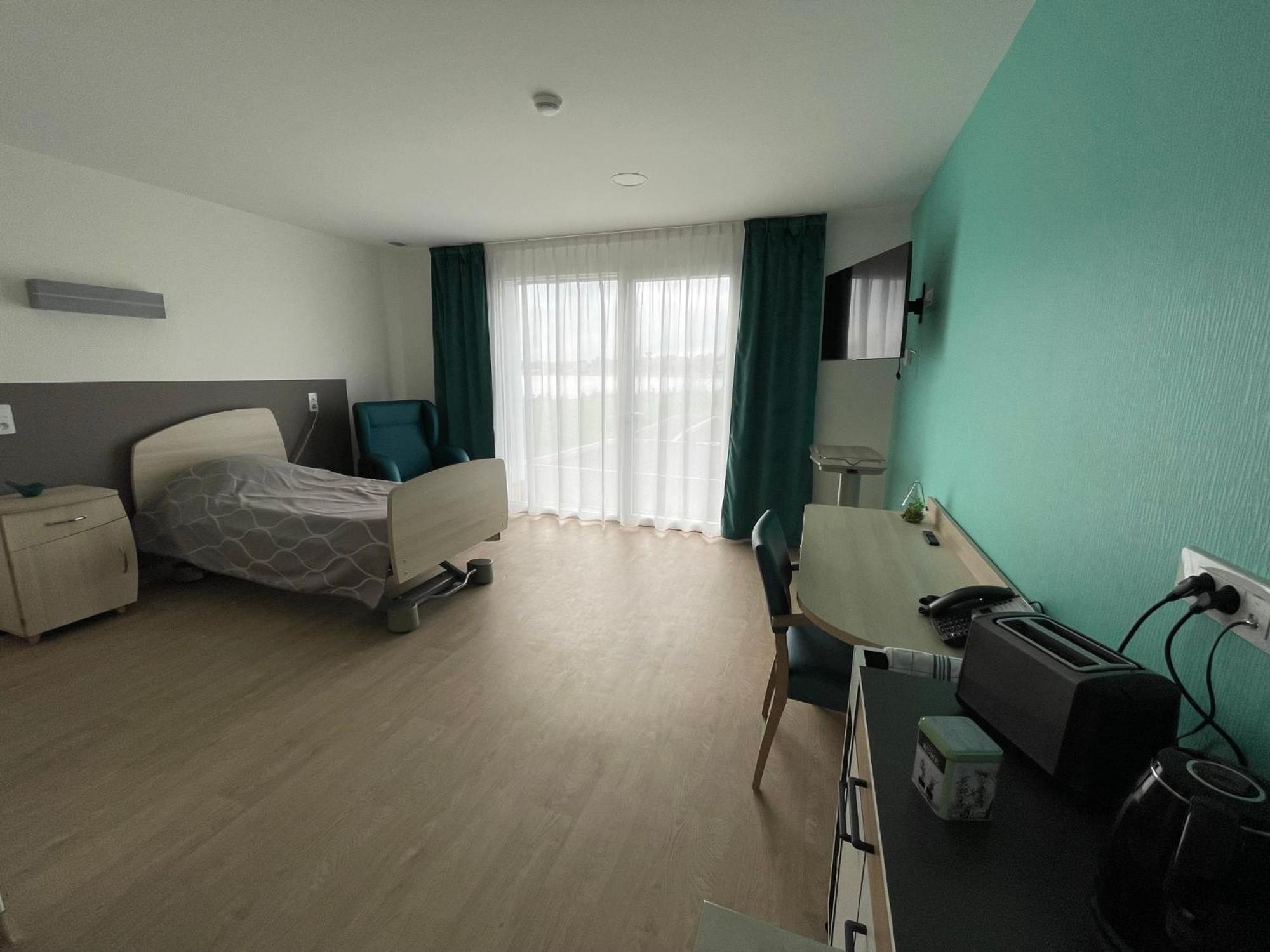 Relais Les Rives Du Lac Coulonges-sur-Sarthe Room photo